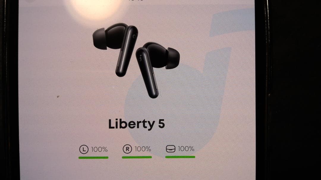Liberty 5 ワイヤレスイヤフォン