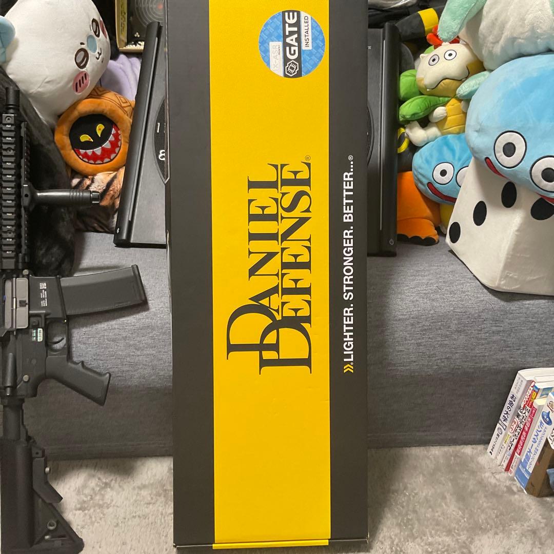 ニ*ム様 DANIEL DEFENSE 電動ガン m4
