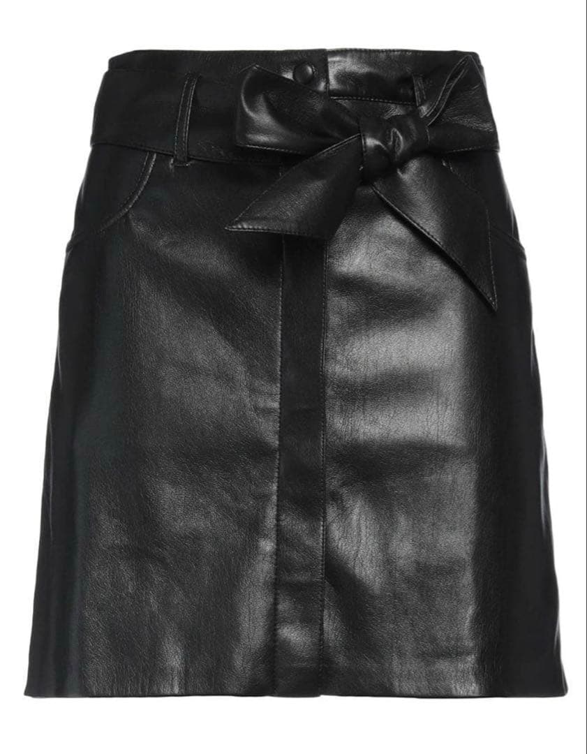 滝沢眞規子さん愛用【現行モデルNANUSHKAベルテッドAラインスカートBK】