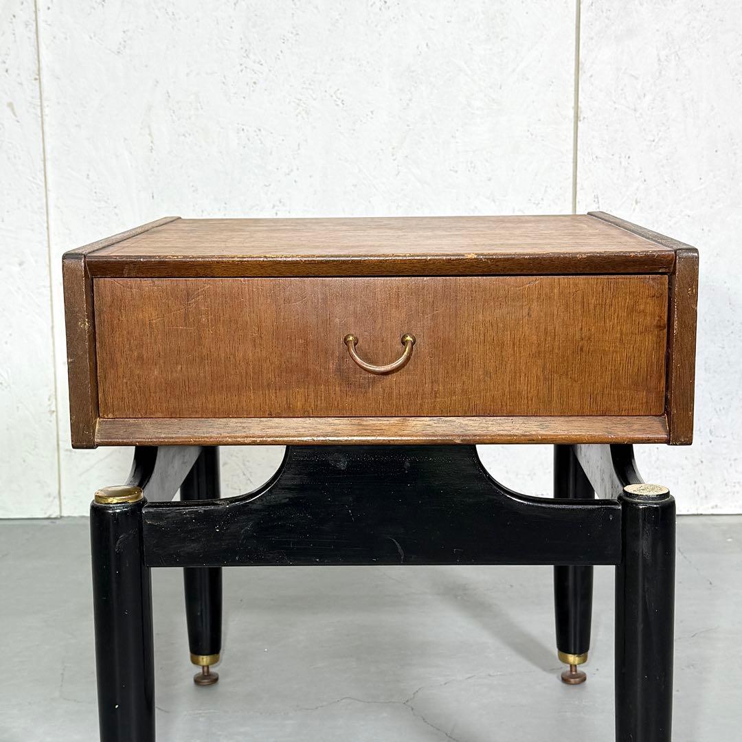 G-PLAN ベッドサイドキャビネット ナイトテーブル(301)