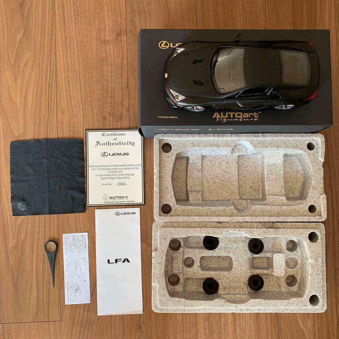 【値下げしました❗️】LEXUS LFA マットブラック 1/18スケール