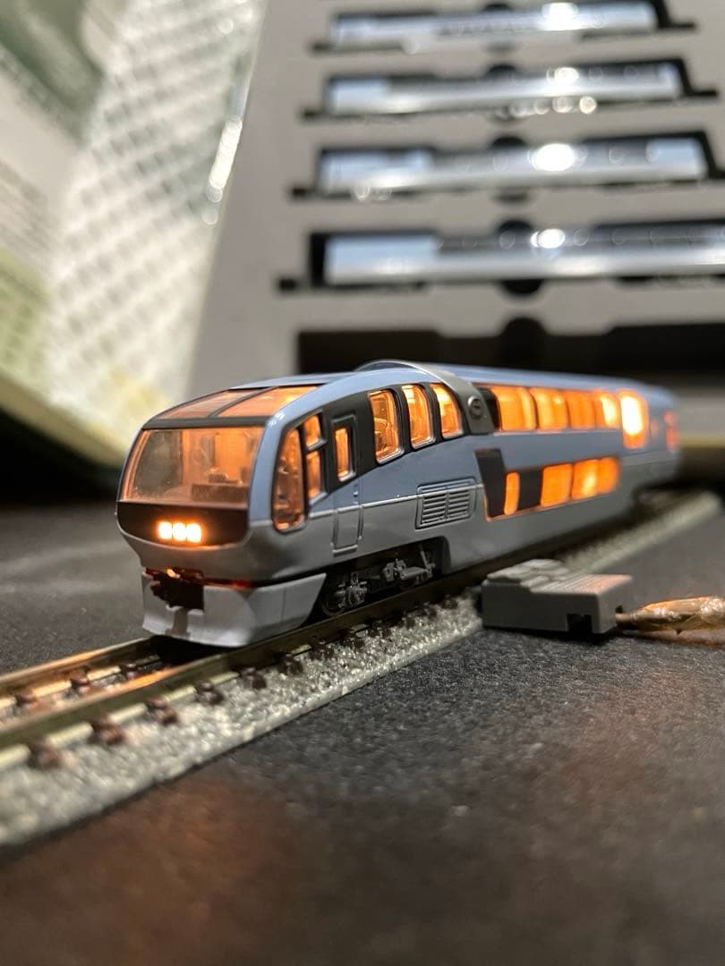 251系スーパービュー踊り子　KATO。