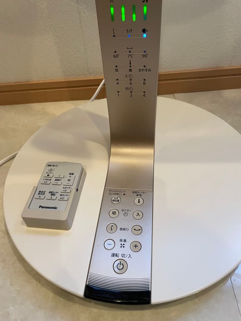 Genji様専門　パナソニック☆扇風機ナノイー&温度センサーF-CU339-N