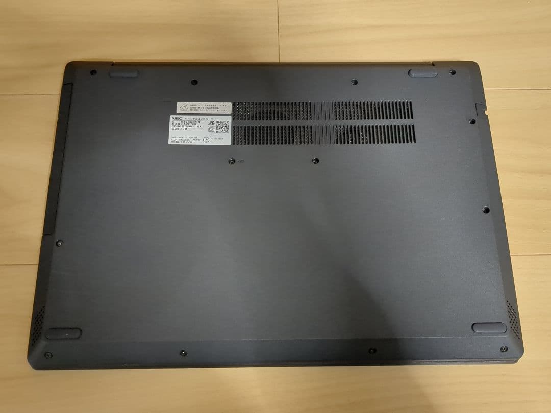 NEC LAVIE Direct Ryzen 7 メモリ8GB SSD256GB