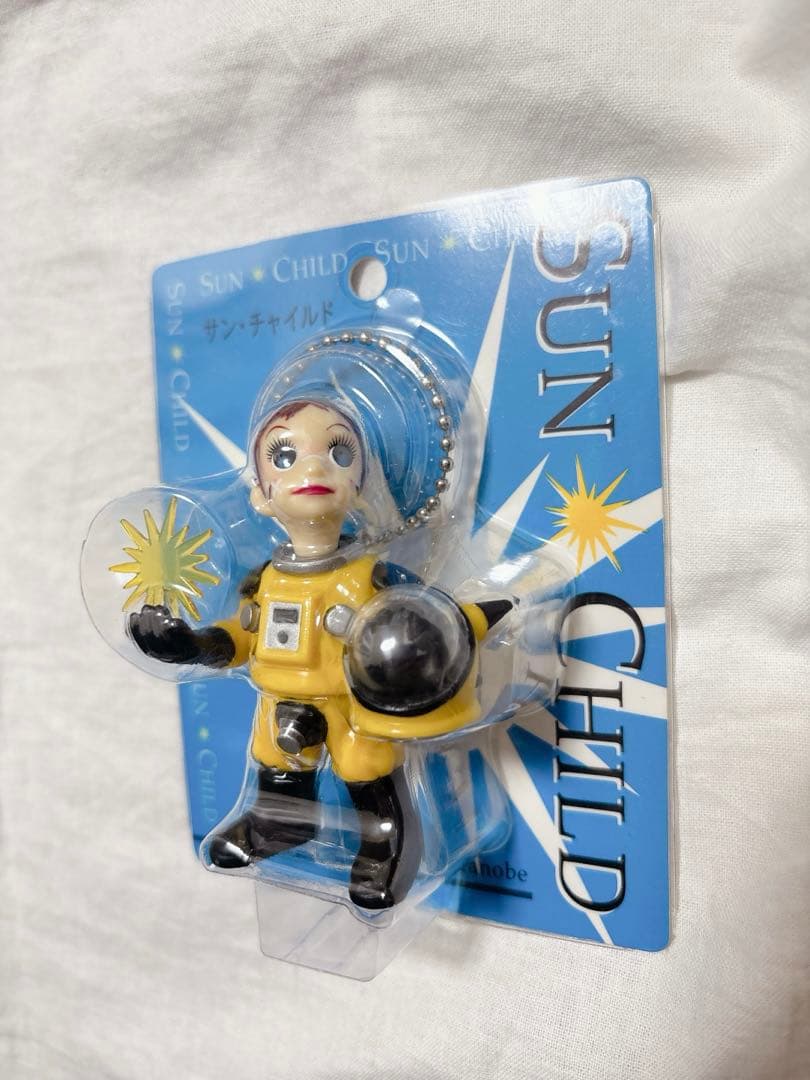 ヤノベケンジ　サン・チャイルド　フィギュア