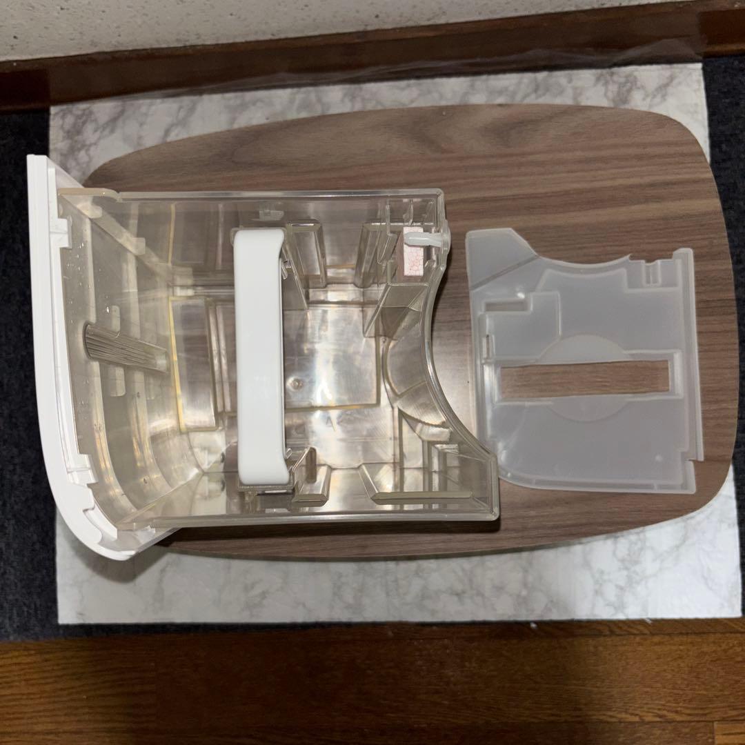 【2021年製】SHARP衣類乾燥除湿機　CV-N71-W