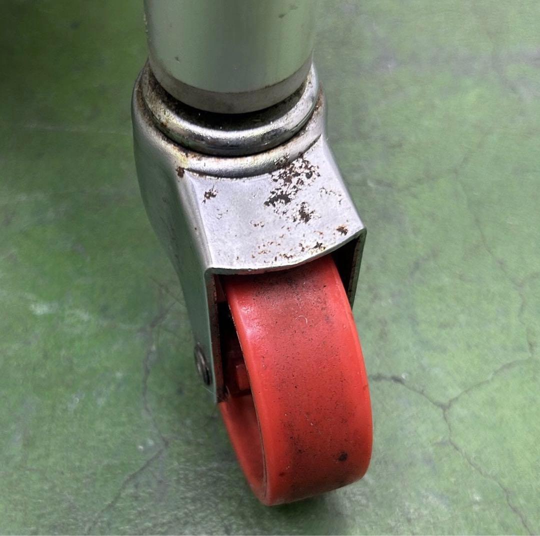 タカラベルモント　D GALLEY S ステンレス　ワゴン　中古　美容室　サロン