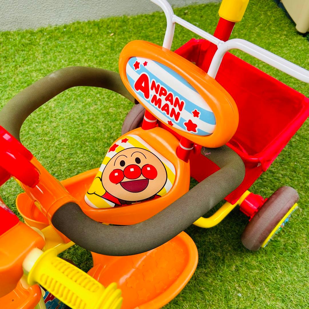 アンパンマン 三輪車 それいけ！アンパンマン デラックスII レッド 赤