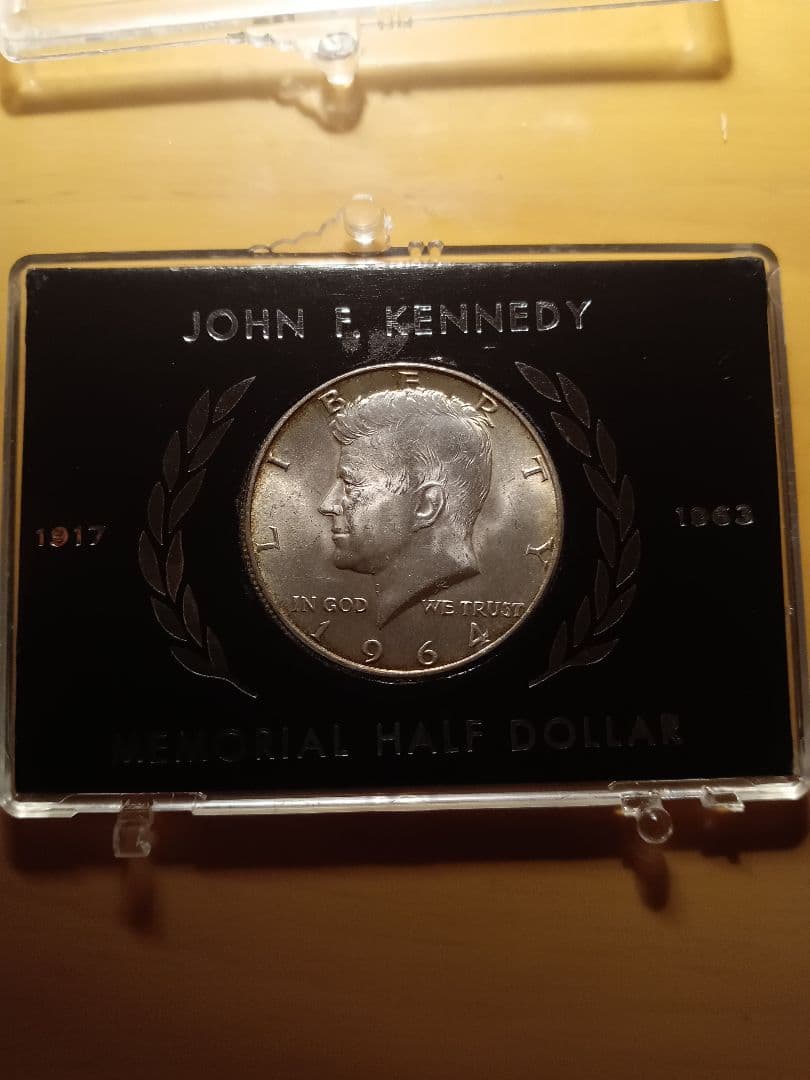 1964年 ケネディハーフダラー 銀貨／ケース付き