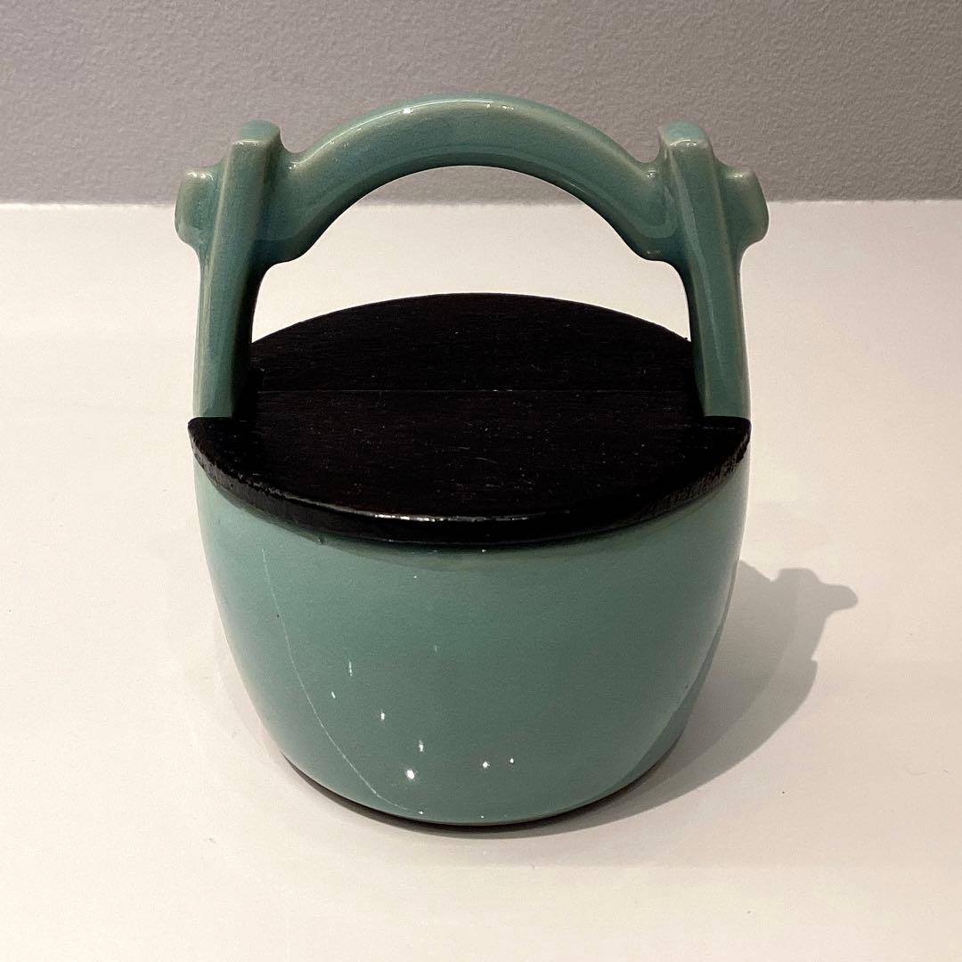 青磁　手桶茶入　祥堂造