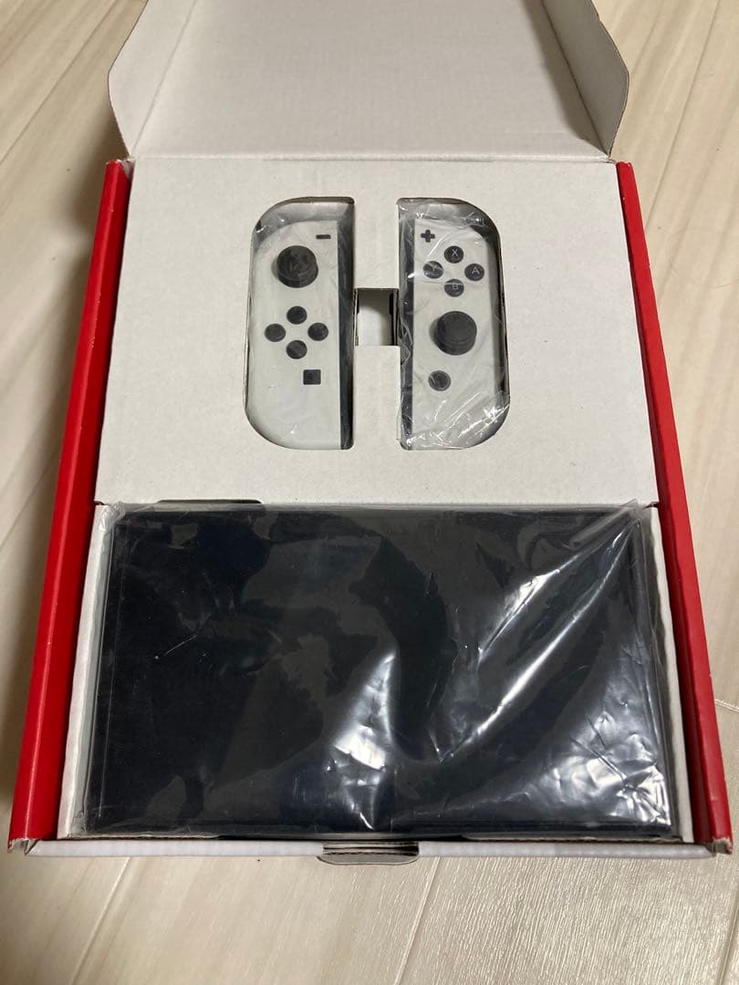 Nintendo Switch　有機ELモデル　ホワイト