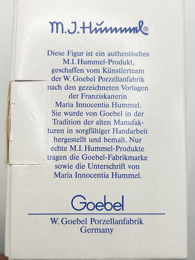 Goebel ゲーベル　フンメル人形　 #820