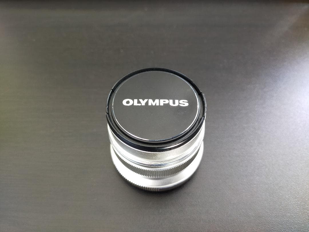 オリンパス M.ZUIKO DIGITAL ED 12mm F2.0 シルバー