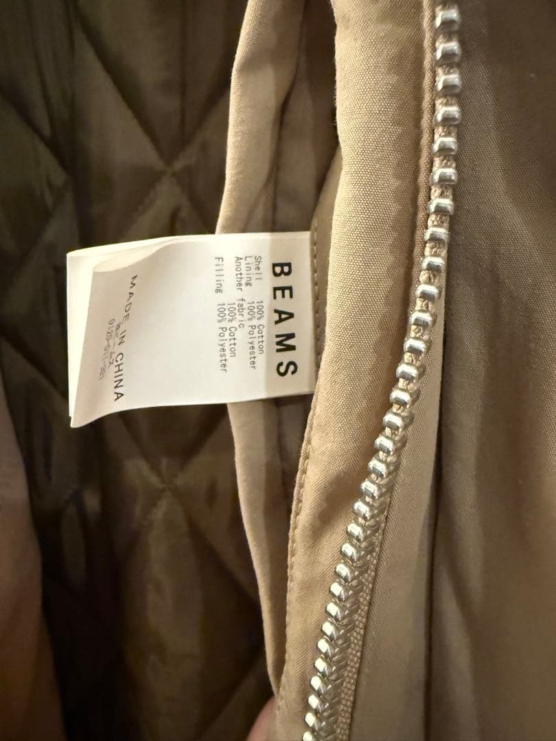 beams 中綿フィールドコート