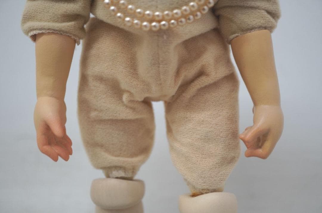 【M2512-27】ANRI アンリ Wood Doll 木彫 人形 サラ ケイ