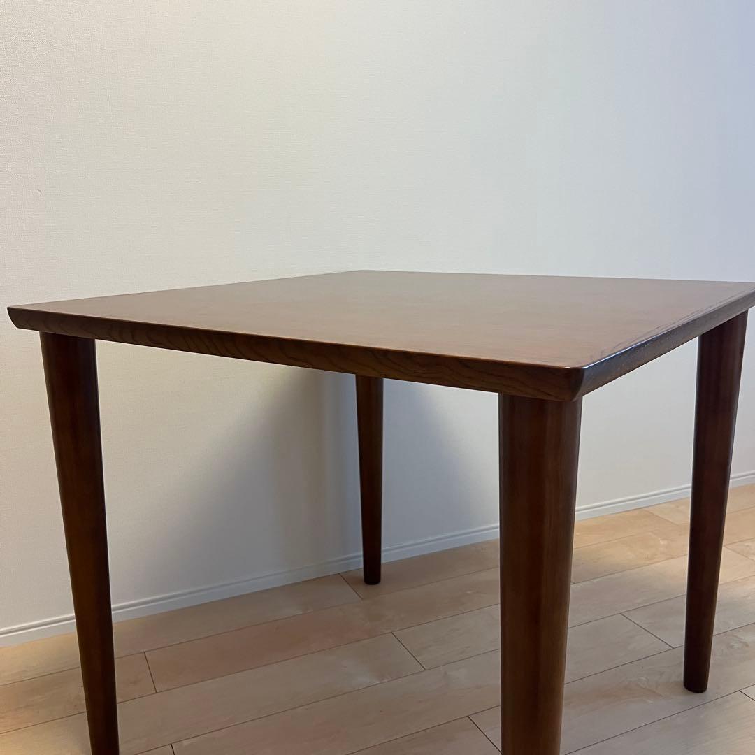 カリモク60 + ダイニングテーブル　800 2人用　ウォルナット