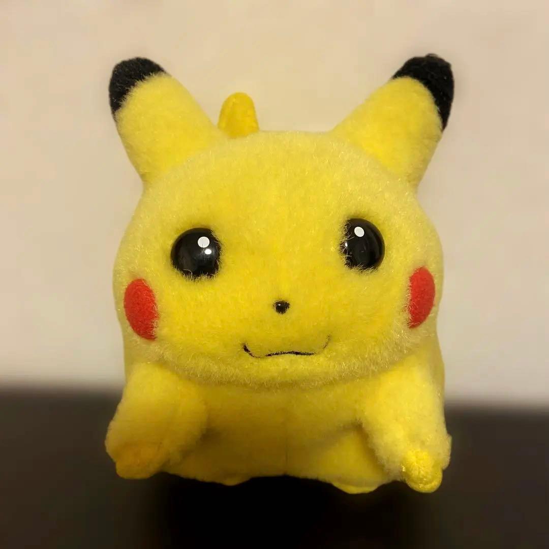 お腹を押すとなく 初期ピカチュウ ぬいぐるみ TOMY