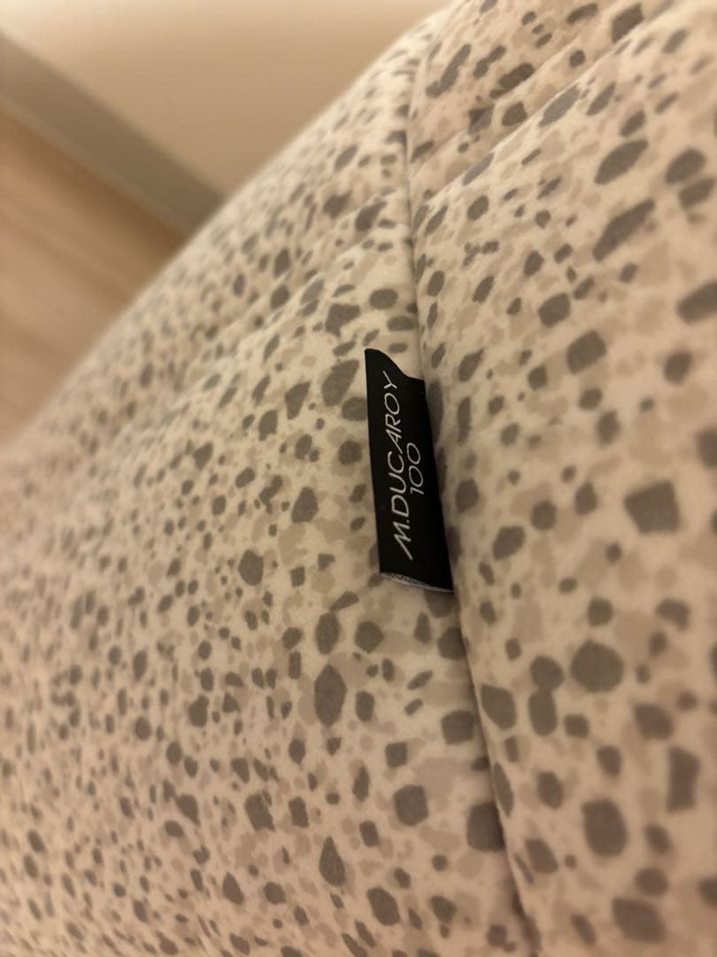 リーンロゼ　ロゼトーゴ パフ セット購入のみ ligne roset