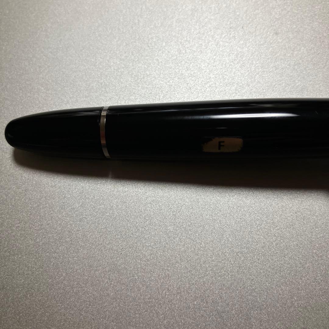 モンブラン　万年筆 サルトリアルペンポーチ付き 吸入式　　送料無料