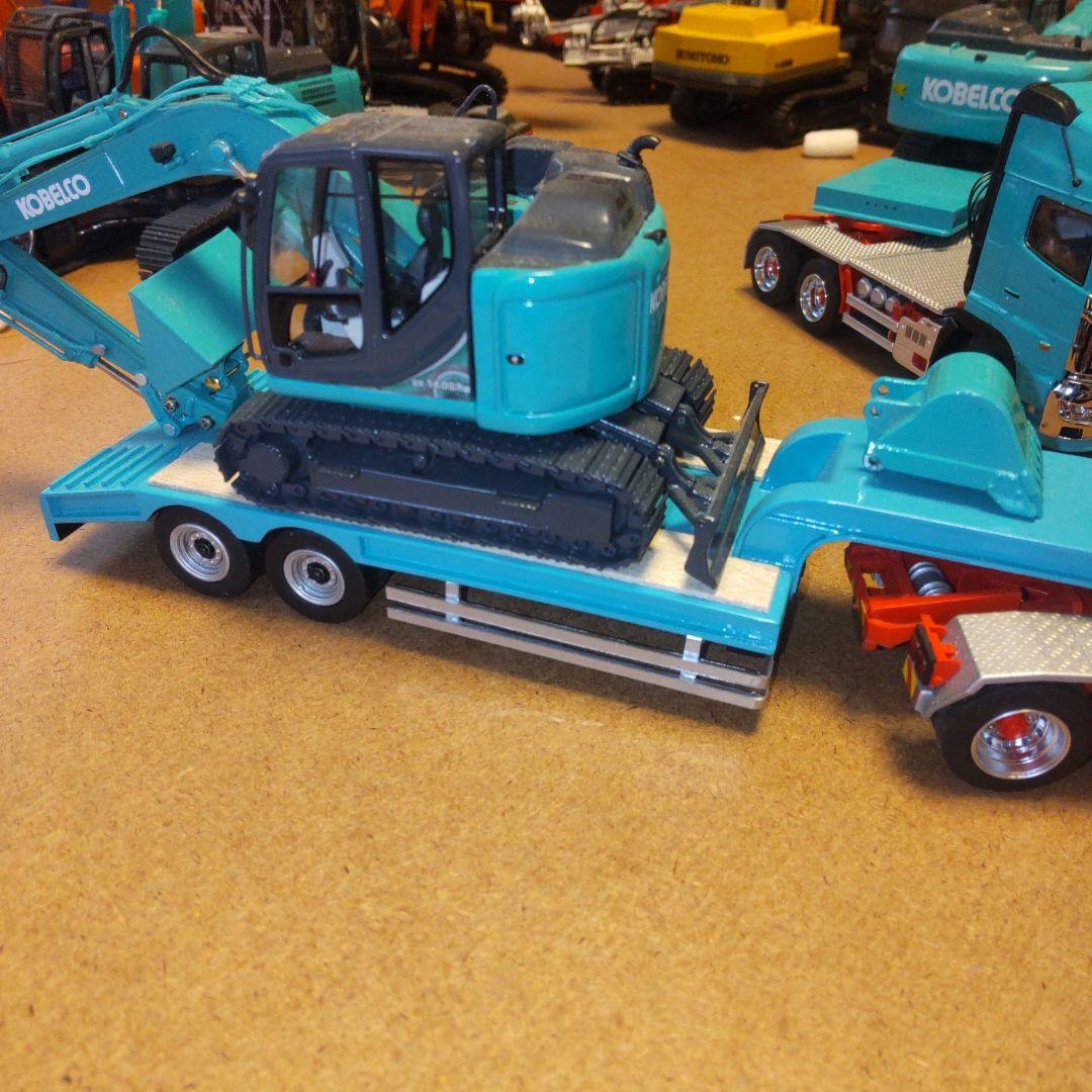 コベルコ建機　SK140SRLC クイックヒッチ法バケセット　1/50