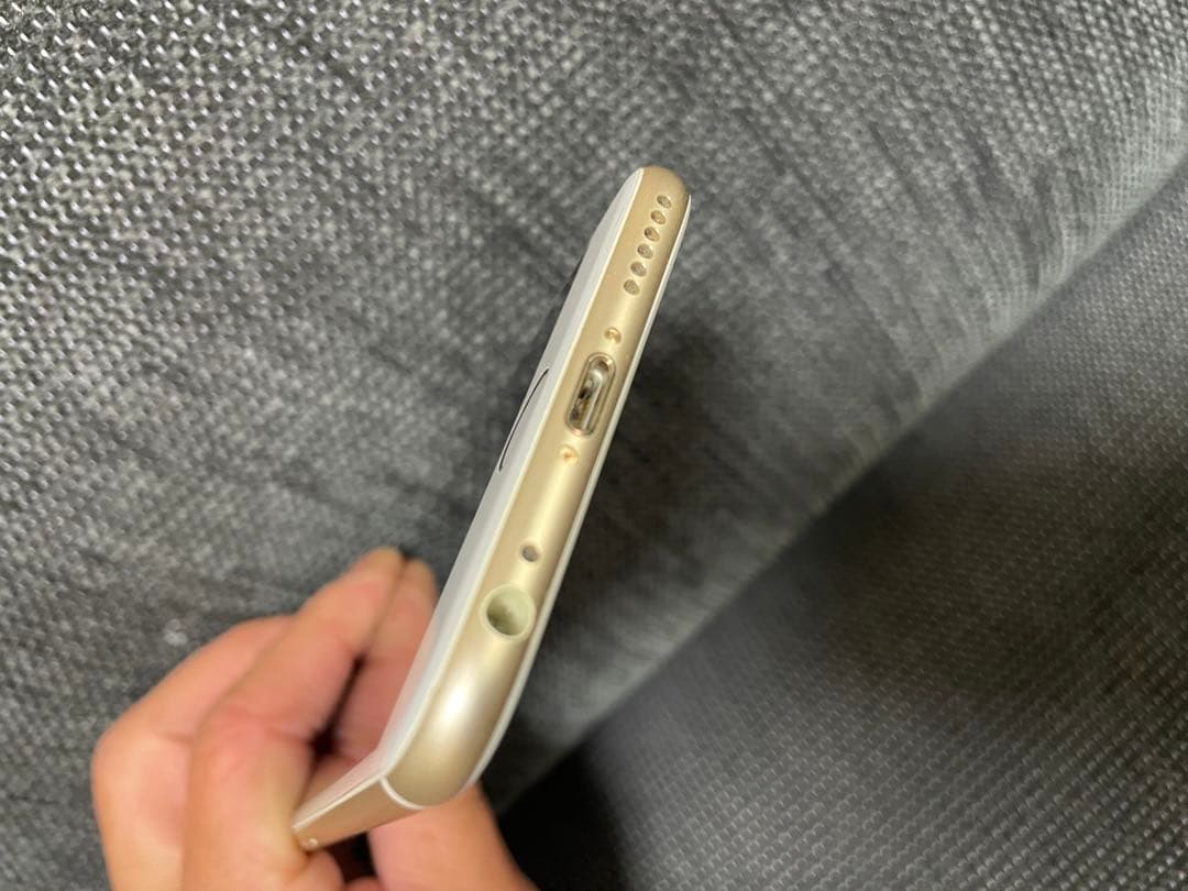 【美品キレイです】iPhone 6S