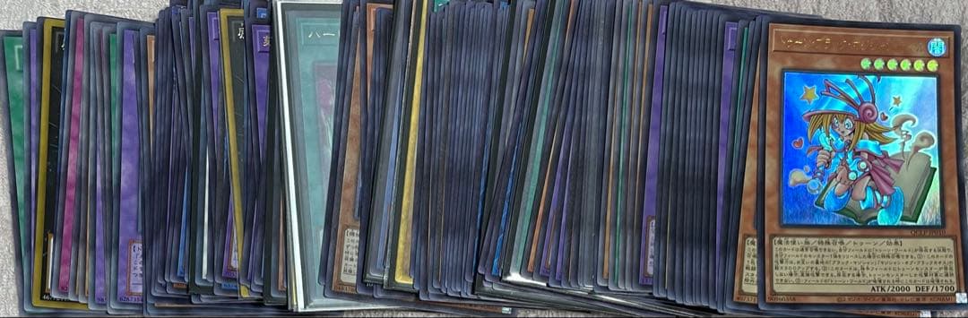 遊戯王カード 引退品 約1600枚 レア500枚以上 大量まとめ売り
