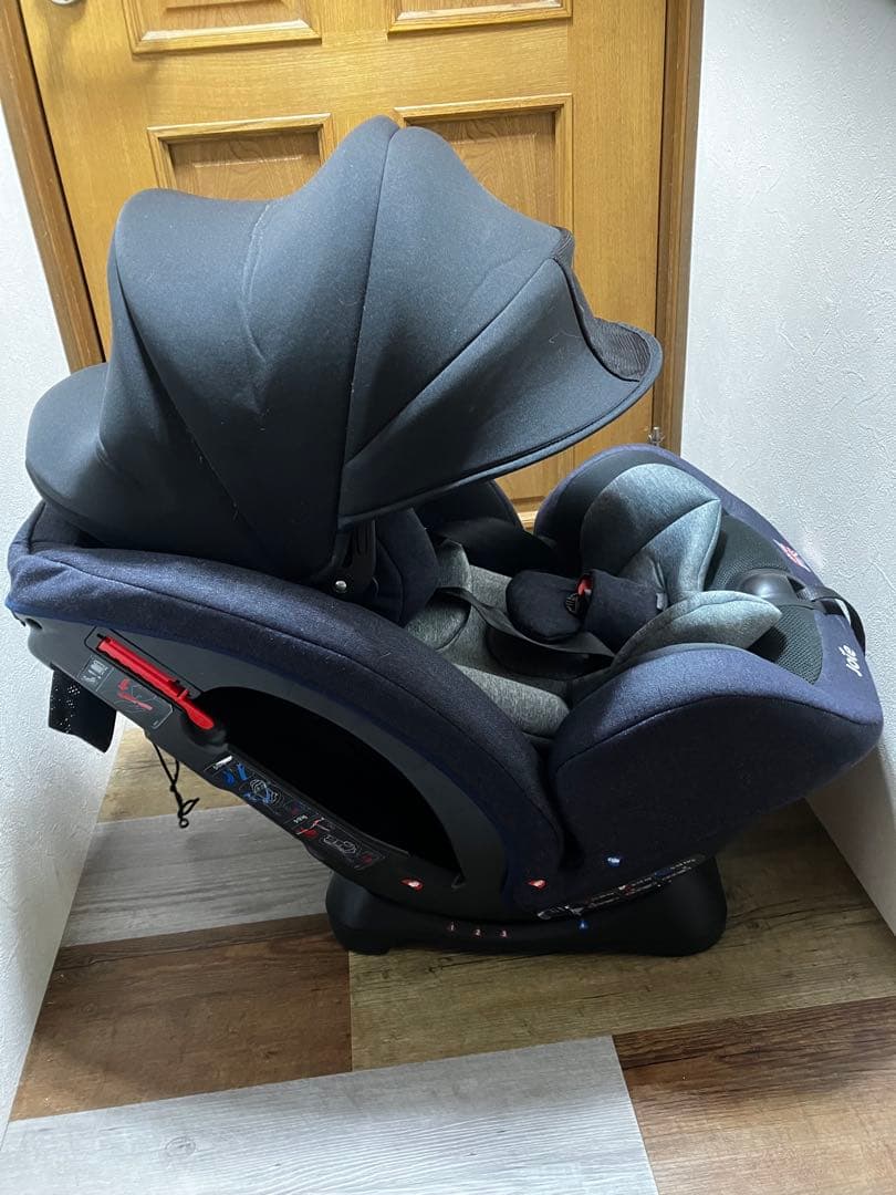 新品購入本人のみ使用 Joie ジョイー車用チャイルドシート グレー/ブラック