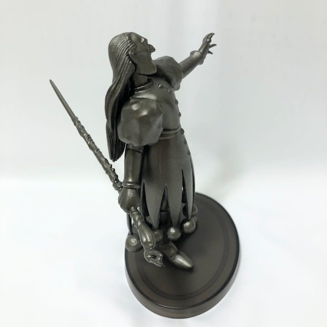 【匿名配送】超レア！シークレットあり！ドラクエ8 キャラクター フィギュア 4体