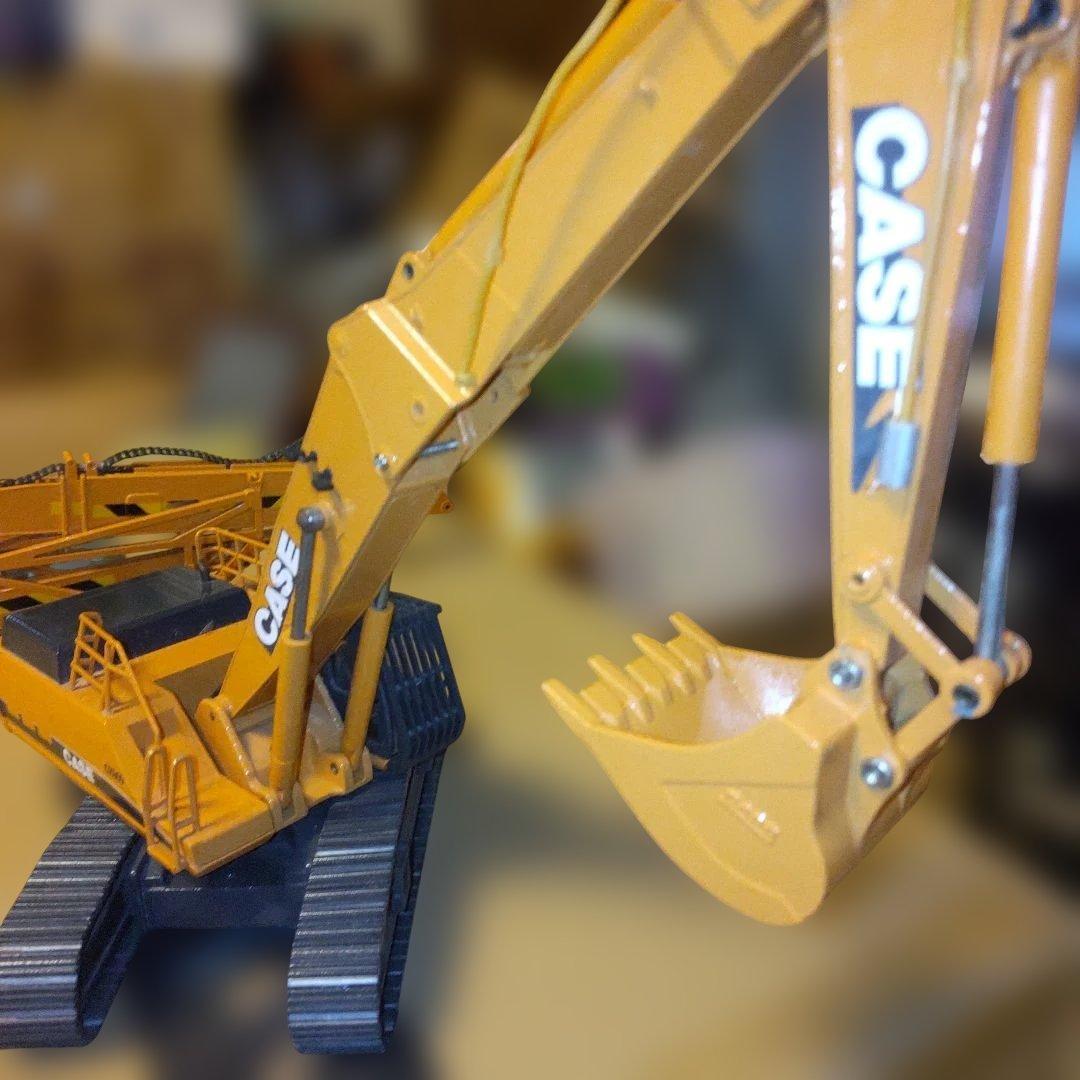 CASE CX8000 解体機 　1/50