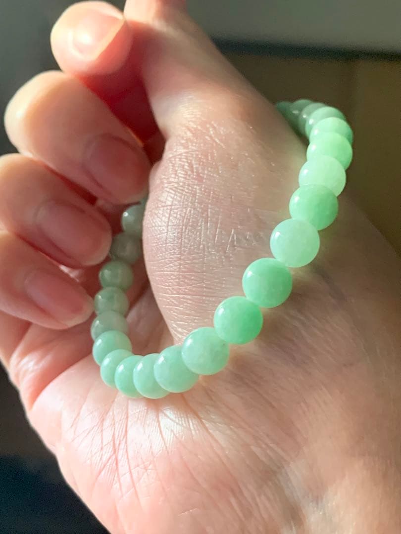 宝石質　糸魚川本翡翠ブレスレット　上質ひすい　ヒスイ　翡翠　ヒーリング　コン沢