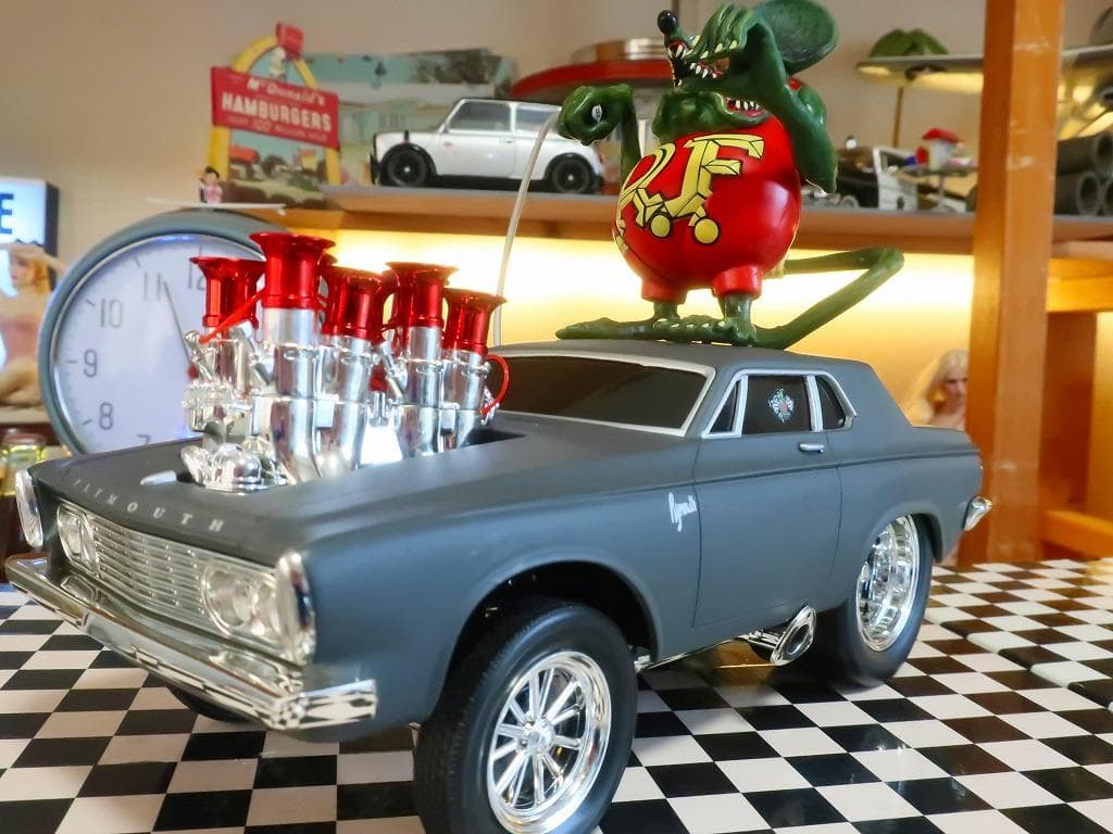 1/18 ラットフィンク ホットロッド プリマス サボイ SAVOY '63