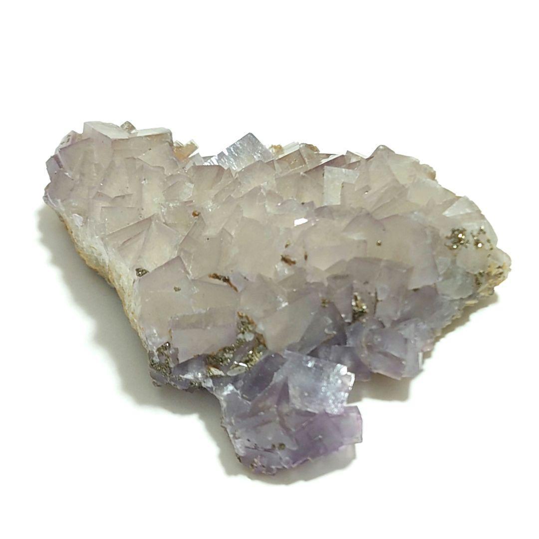 フローライト 46：ヤオガンシャン（満天星 / パイライト共生）