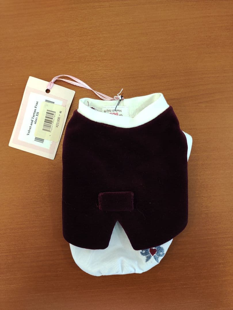 Sparkling Dog ボルドー犬服 リボン付き　xs