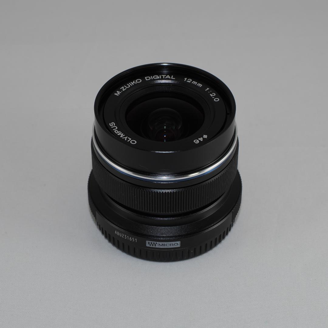 M.ZUIKO DIGITAL ED 12mm F2.0　フード付　美品最終値下