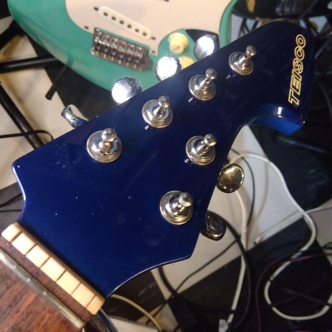 エレキギター 青 3ピックアップ 。 TEISCOビザールギター...