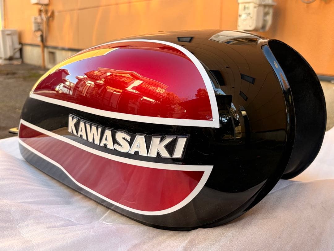 w400 W650 w800タンク　W3 ペイント　スムージング済