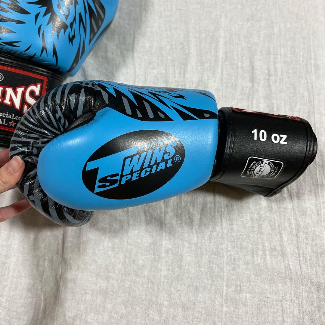Twins ボクシンググローブ 本革製 ウルフ ブルー 10oz