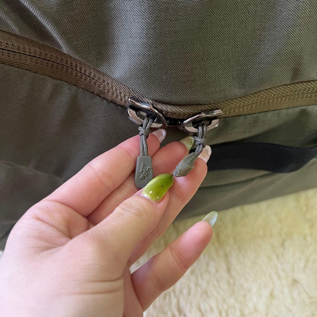 希少モデル新品タグ付き　ARC'TERYX バッグ カーキ　コンバートケース