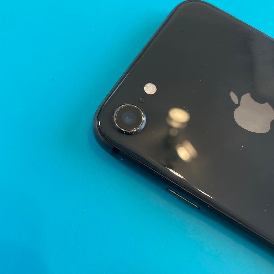 iPhone8 64GB スペースグレイ