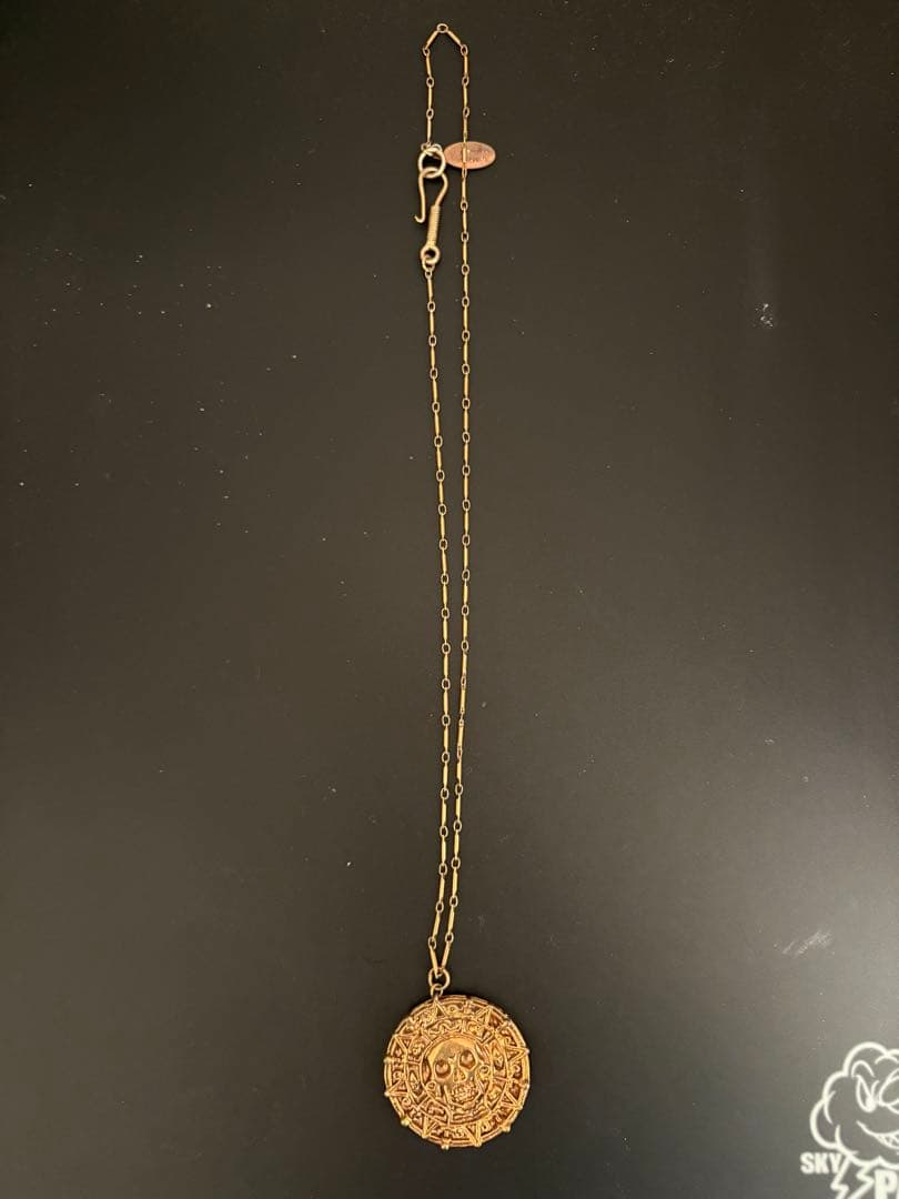 マスターレプリカ製 アステカの金貨 ネックレスパイレーツオブカリビアン 公認