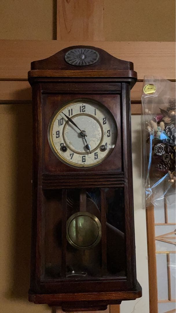 木製掛時計 振り子付き アナログ　アンティーク