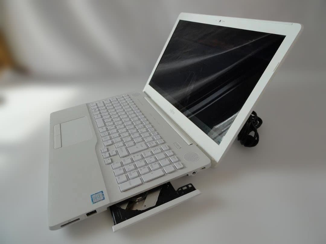 さ*催様 綺麗な 富士通Lifebook AH50/D2 Corei7- 770