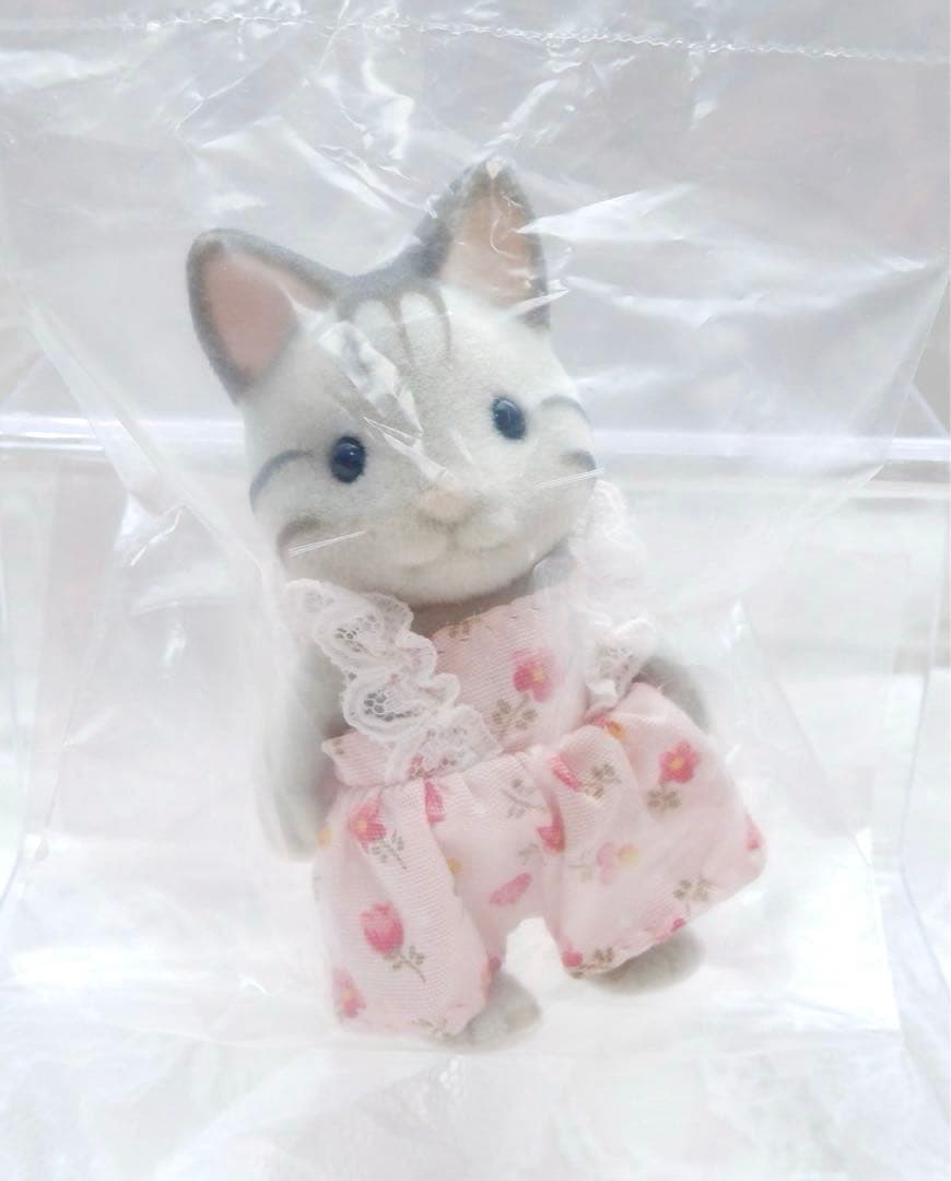 【新品•未開封】シルバニア⭐️アイビーマークキャンペーン⭐️人形&ドレスセット