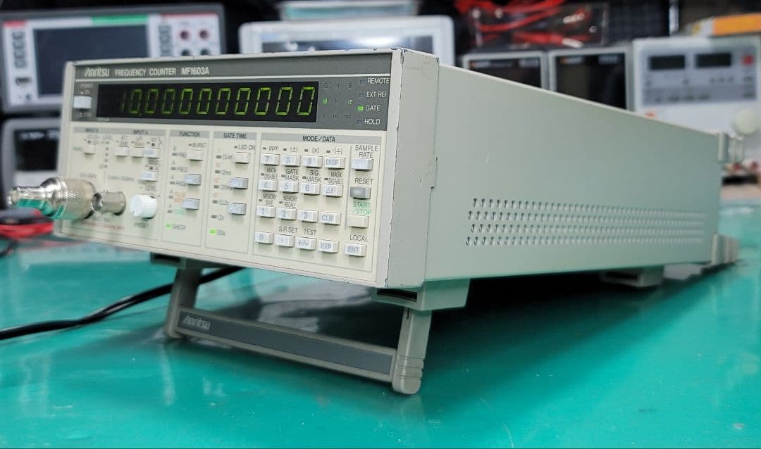 週末値引Anritsu 周波数カウンター MF1603A 0.1mHz-3GHz
