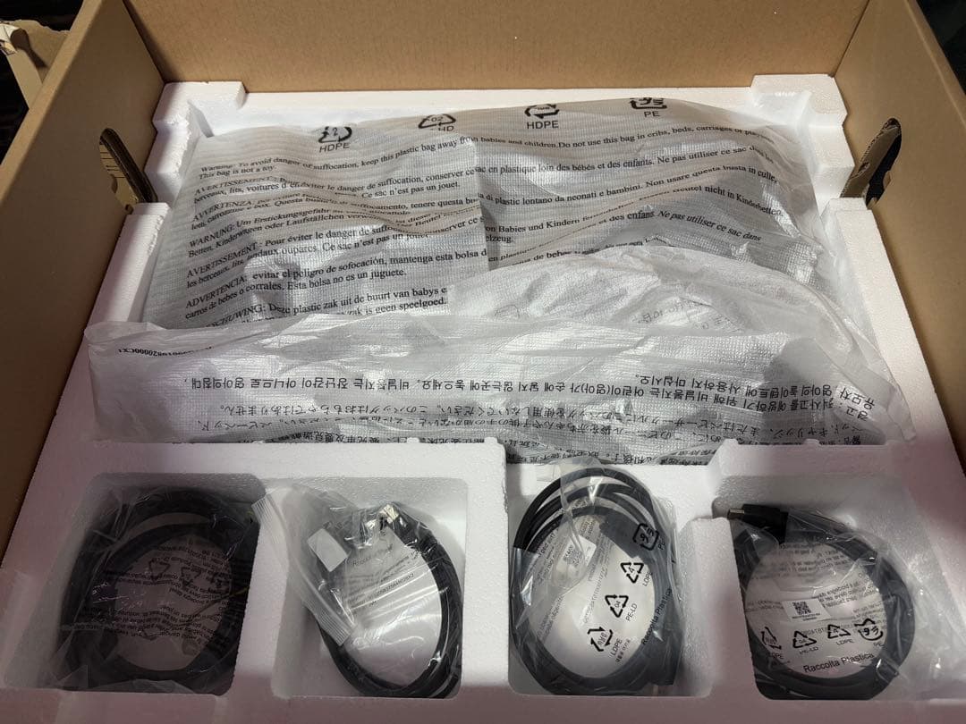 チョップ様用 BenQ PD2705UA モニターアーム付属4Kモニター