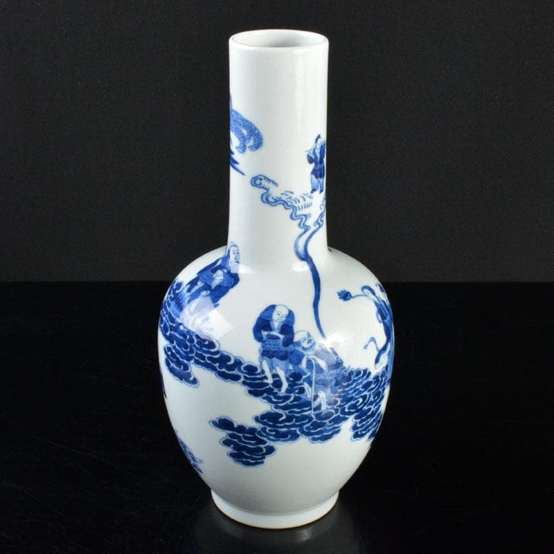 中国　大清乾隆年製　青花　人物文　長頸瓶　M　R4724B