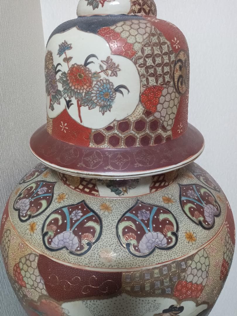 和風陶器 蓋付き大壺