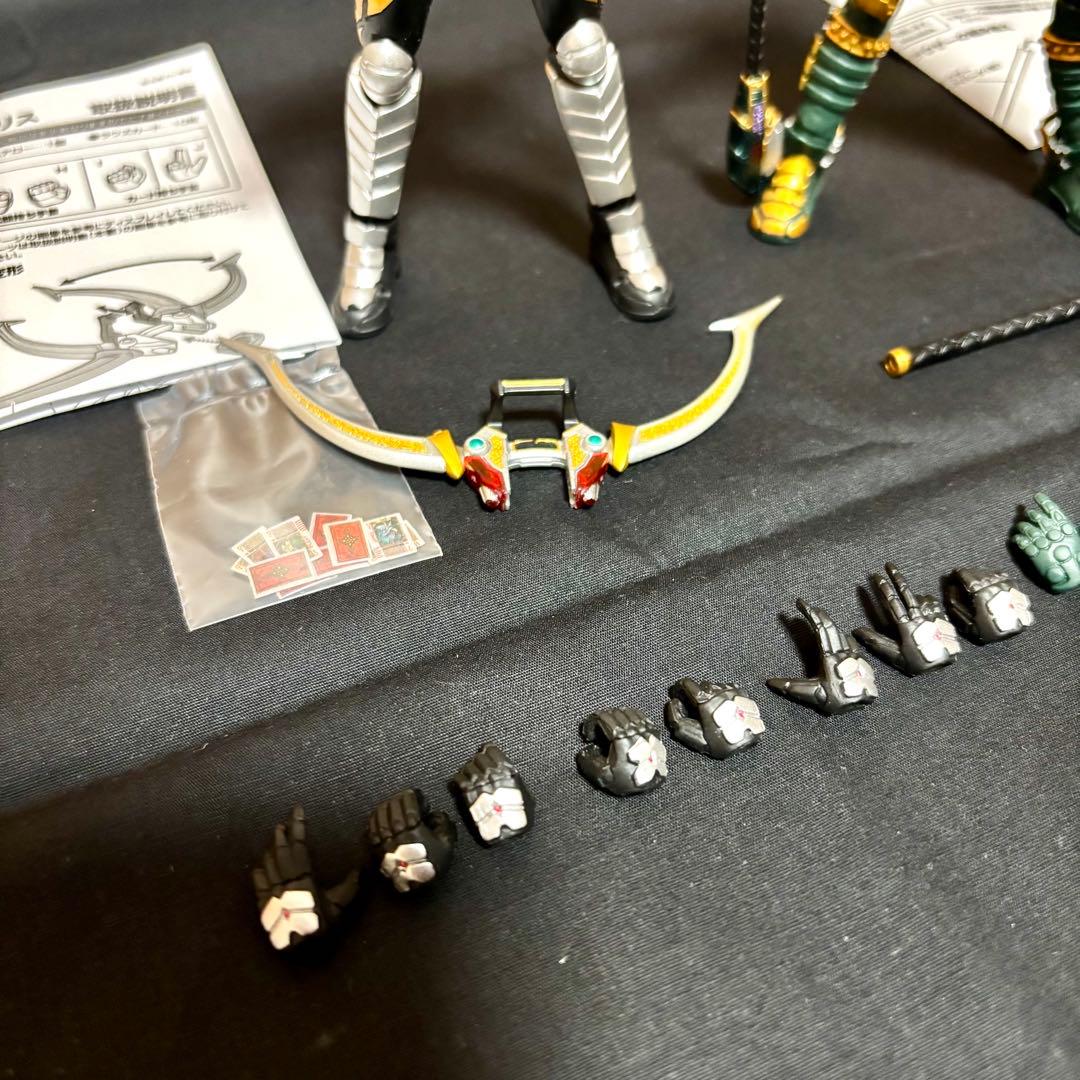 【説明必読】 S.H.Figuarts 仮面ライダーカリス 仮面ライダーレンゲル