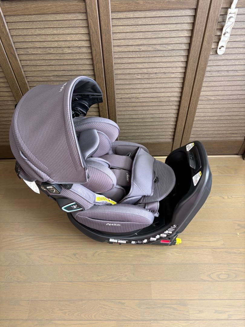 Aprica プラディア　グロウ　isofix セーフティプラス　プレミアム