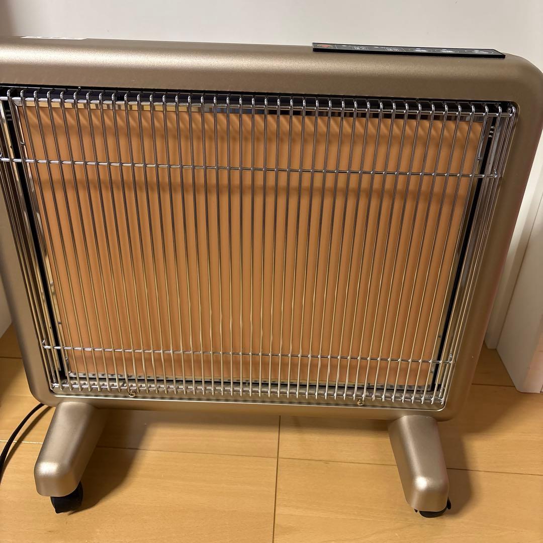 遠赤外線暖房器サンルミエ E800L-TM3タイマー付き　ピュアホワイト